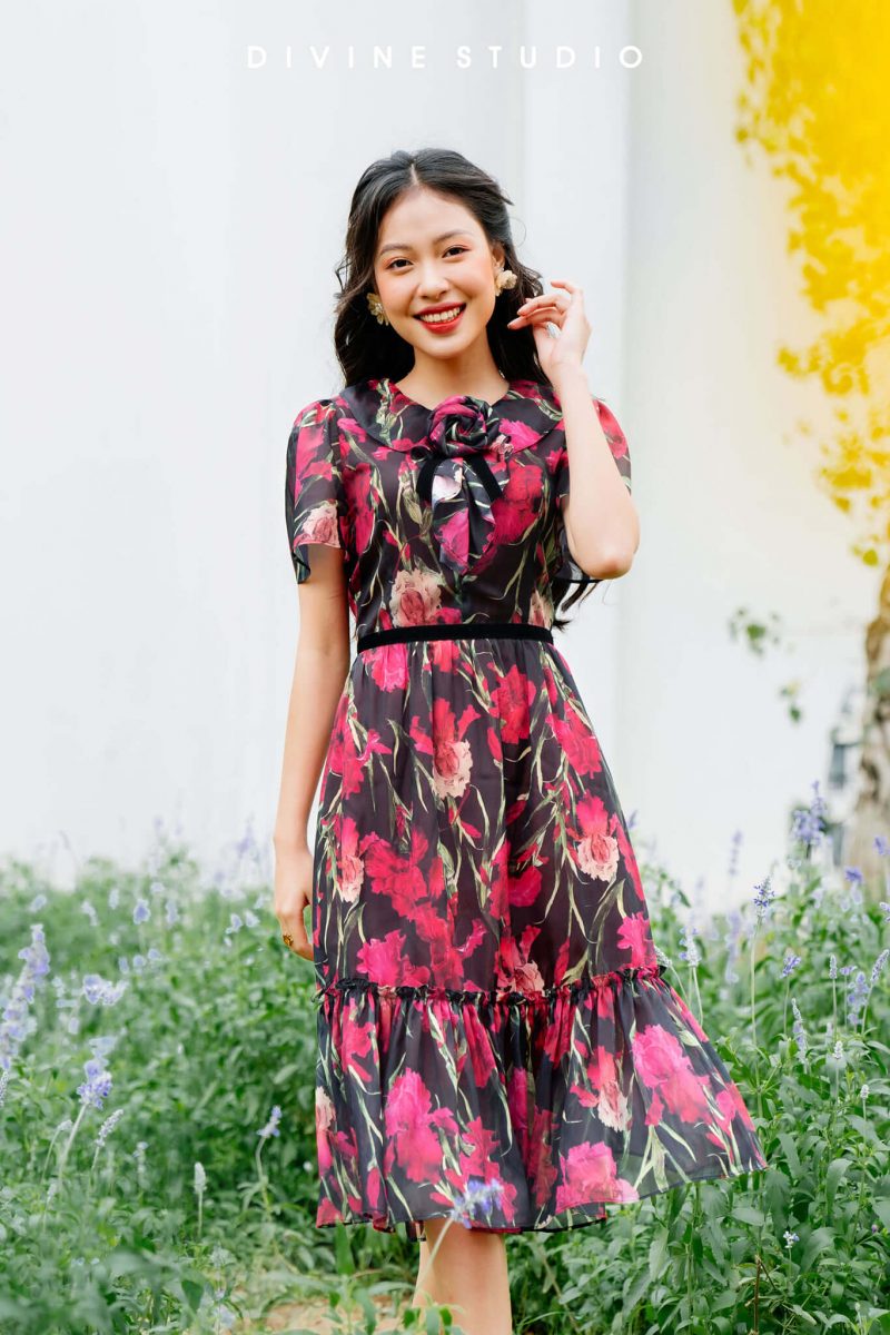Đầm Lee