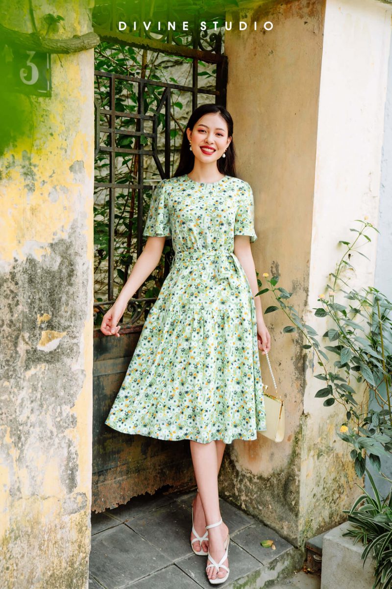 Đầm Sunlight
